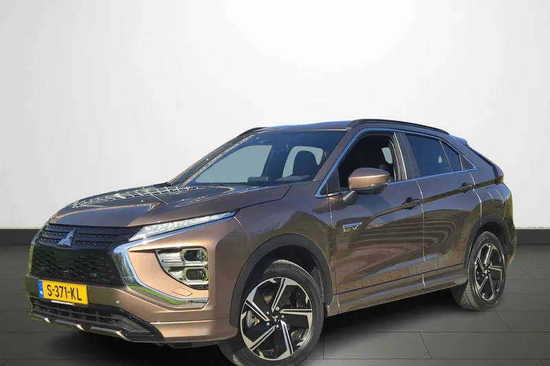 Mitsubishi Eclipse Cross (2023)