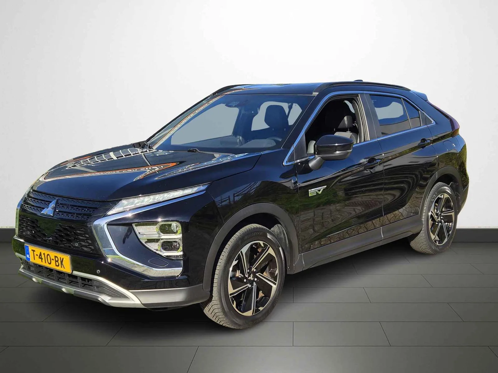 Mitsubishi Eclipse Cross (2022) — foto 1