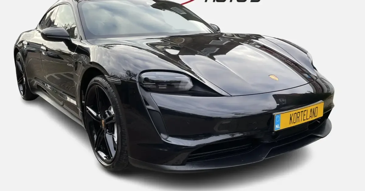 Porsche Taycan (2021) — foto 1