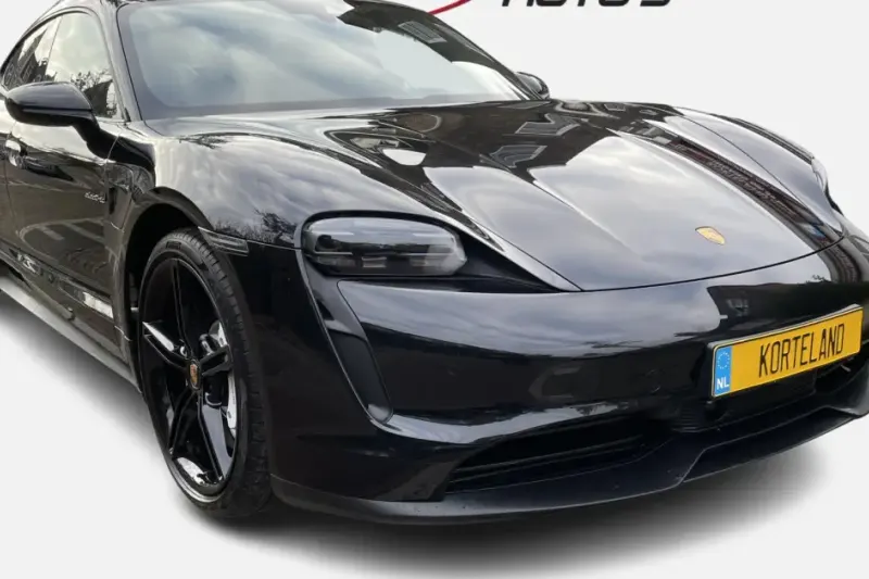 Porsche Taycan (0)
