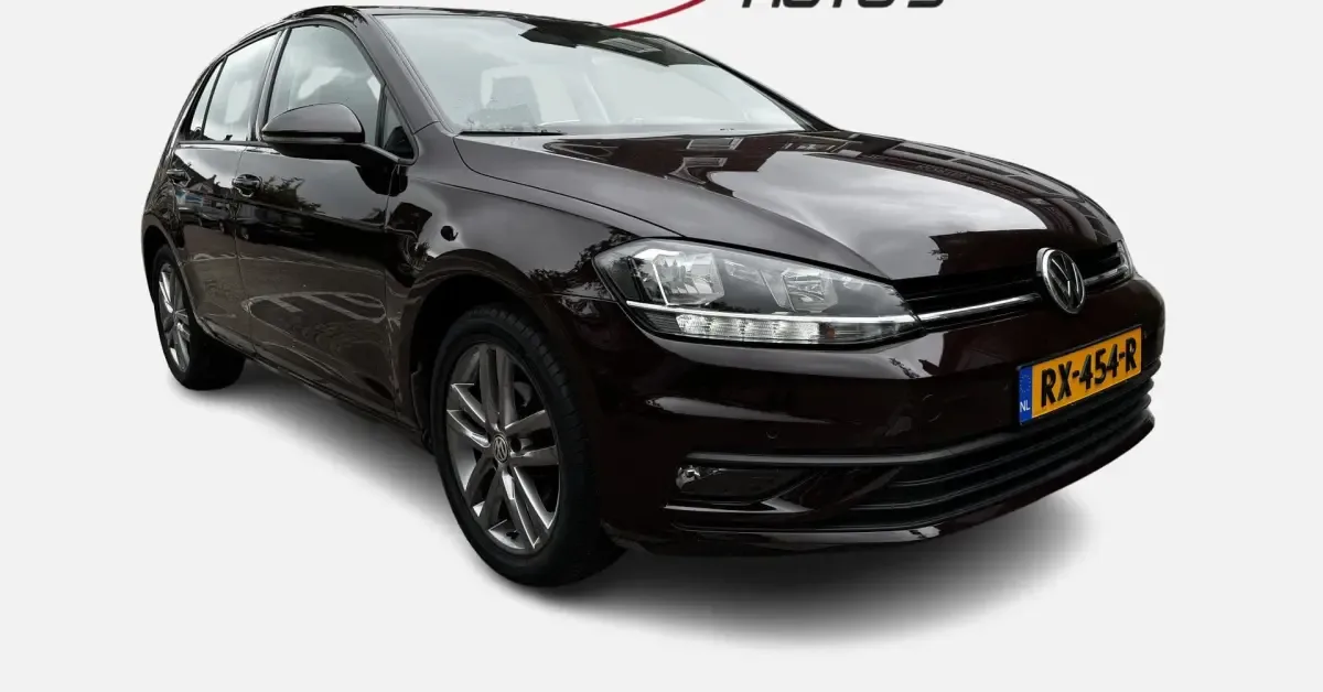 Volkswagen Golf (0) — foto 1
