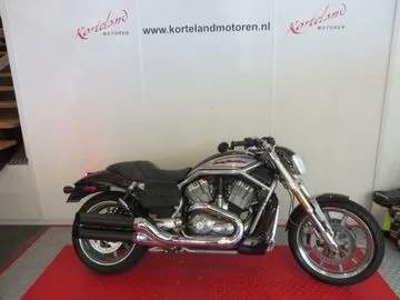 HARLEY-DAVIDSON V-ROD (2006) — foto 1