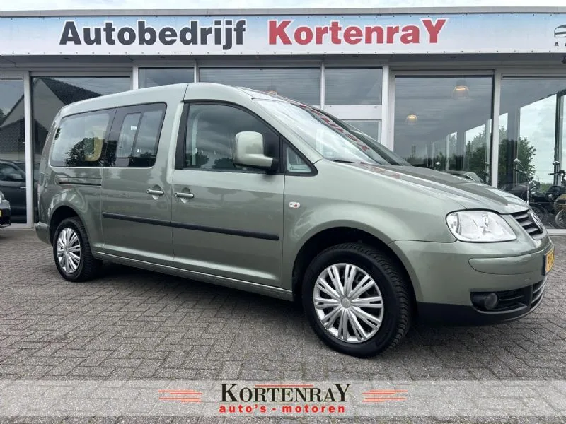 Volkswagen Caddy (2010) — foto 1