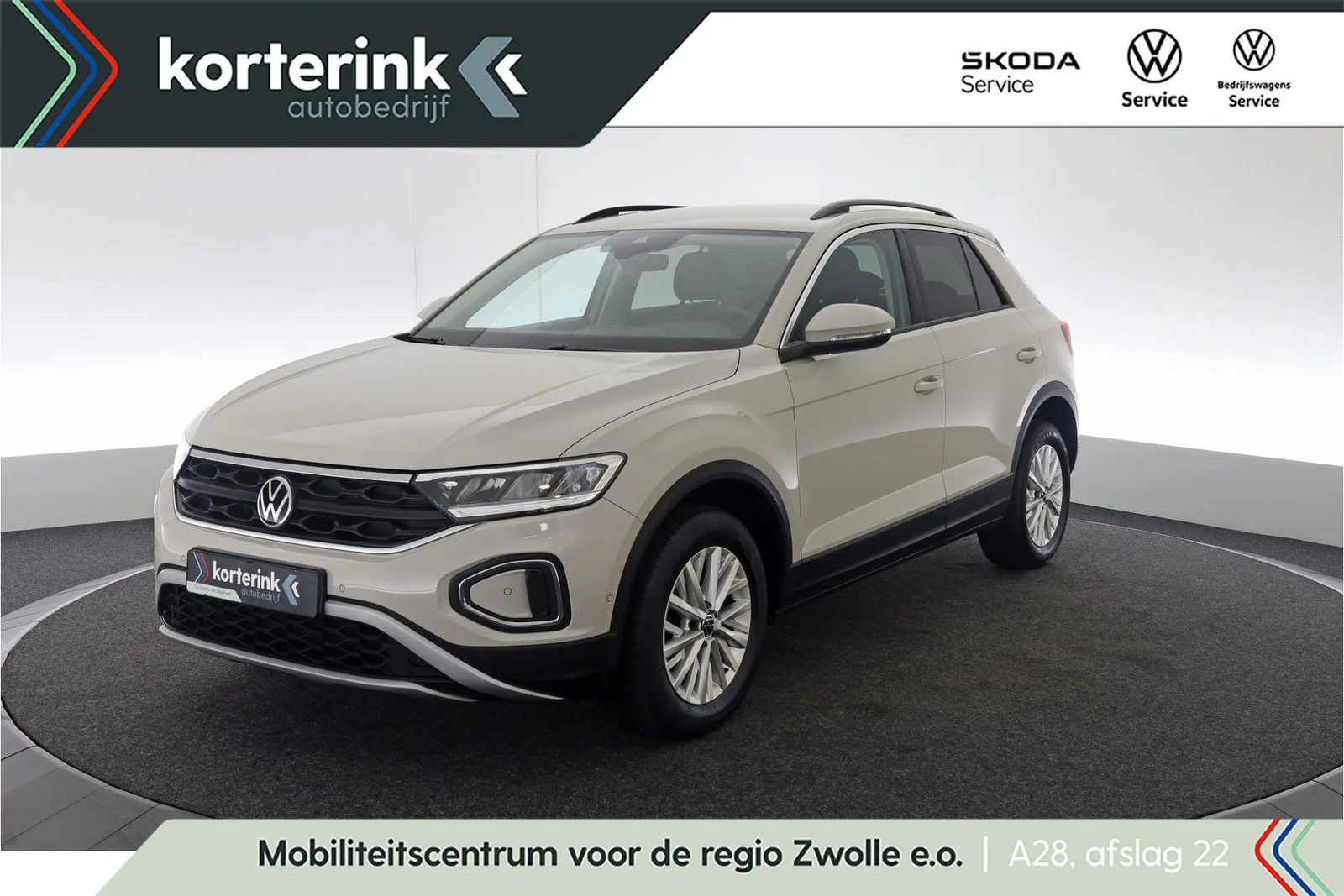 Volkswagen T-Roc (2022) — foto 1