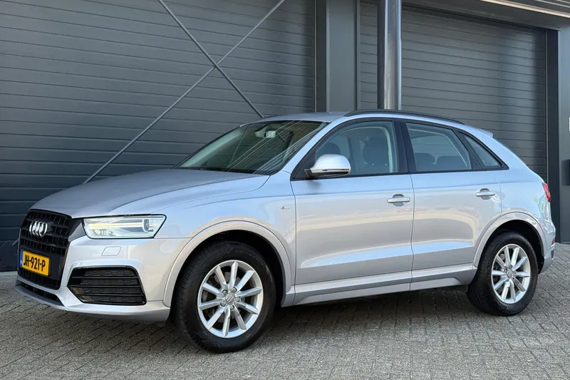 Audi Q3 (2016)