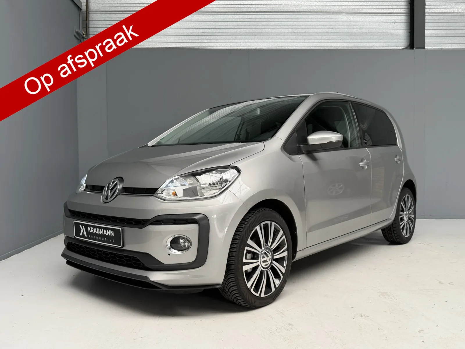 Volkswagen Up! (2016) — foto 1