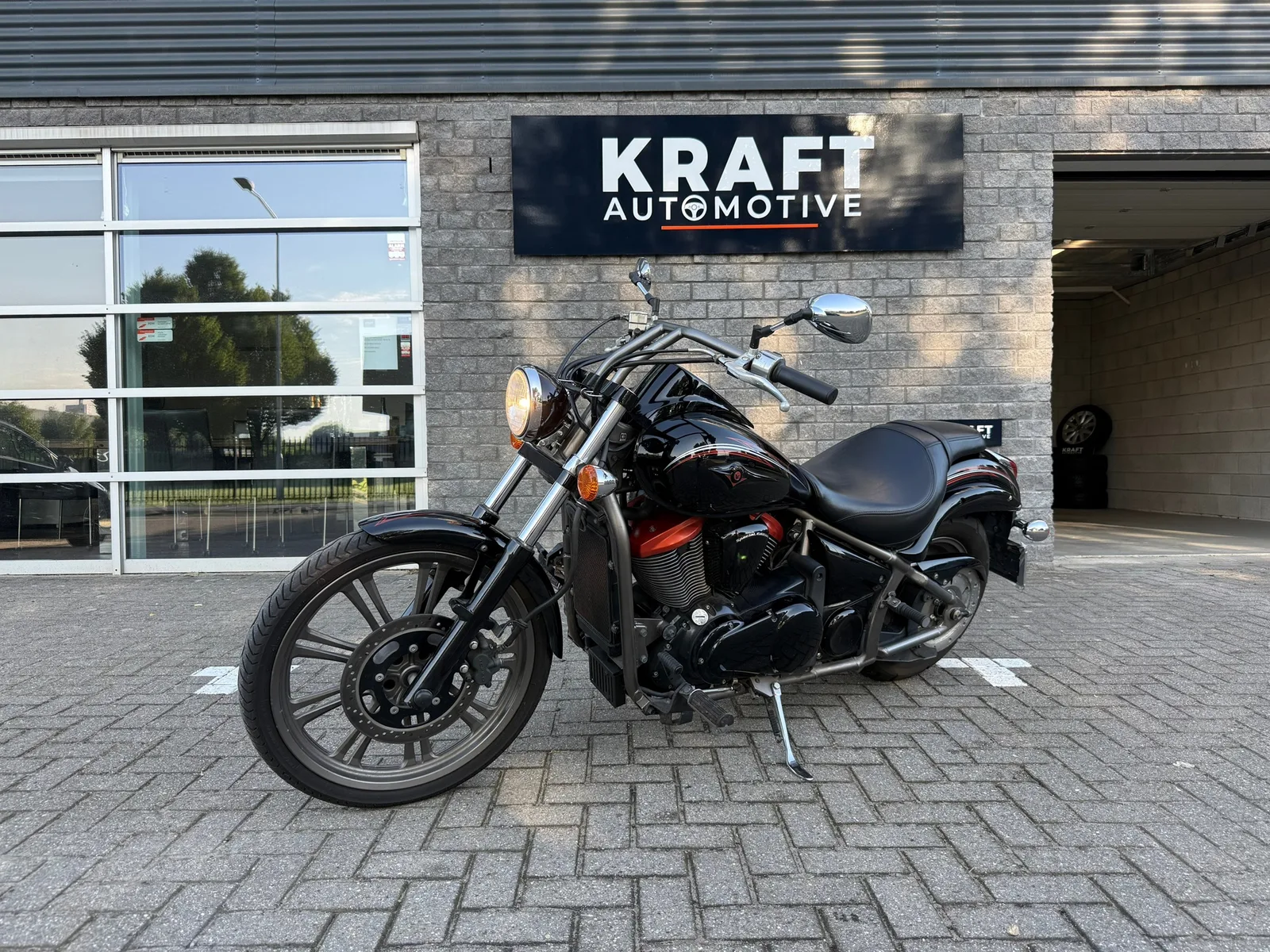 Kawasaki VN 900 Custom (2009) — foto 1