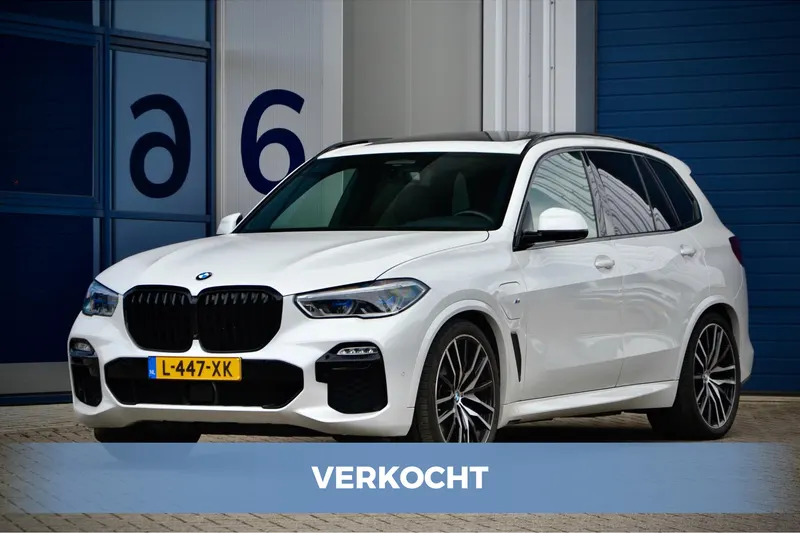 BMW X5 (2021)