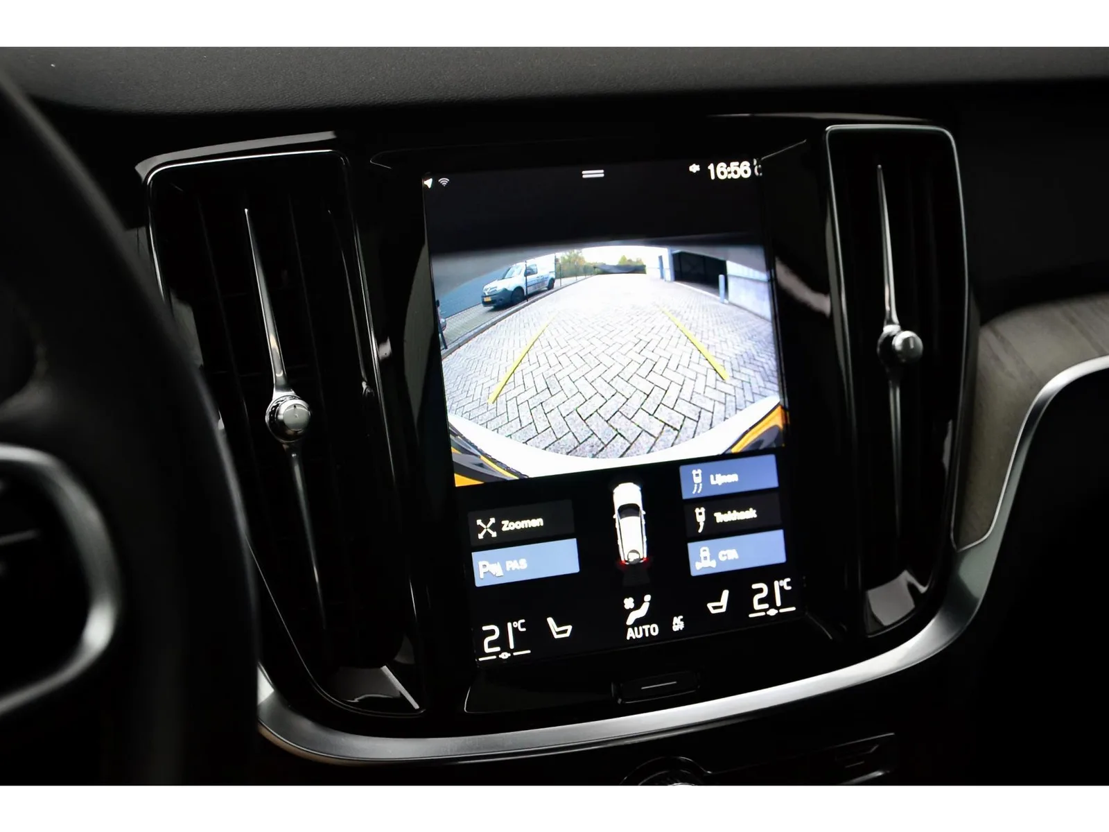 Polestar VolvoV60 (2019) — foto 1