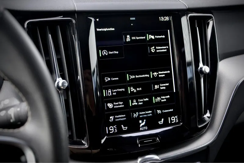 Volvo VolvoXC60 (2021)