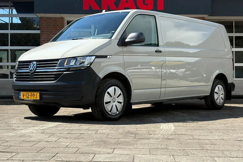 Volkswagen Transporter (2024)