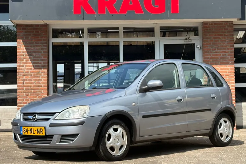 Opel Corsa (2003)