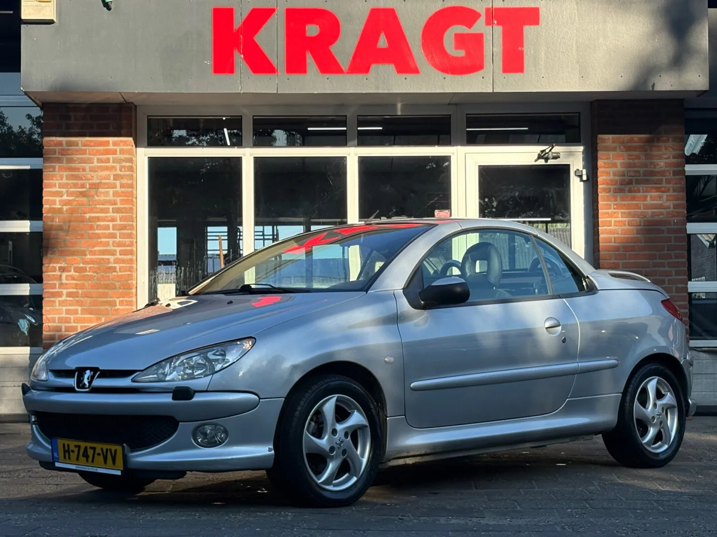Peugeot 206 (2003) — foto 1