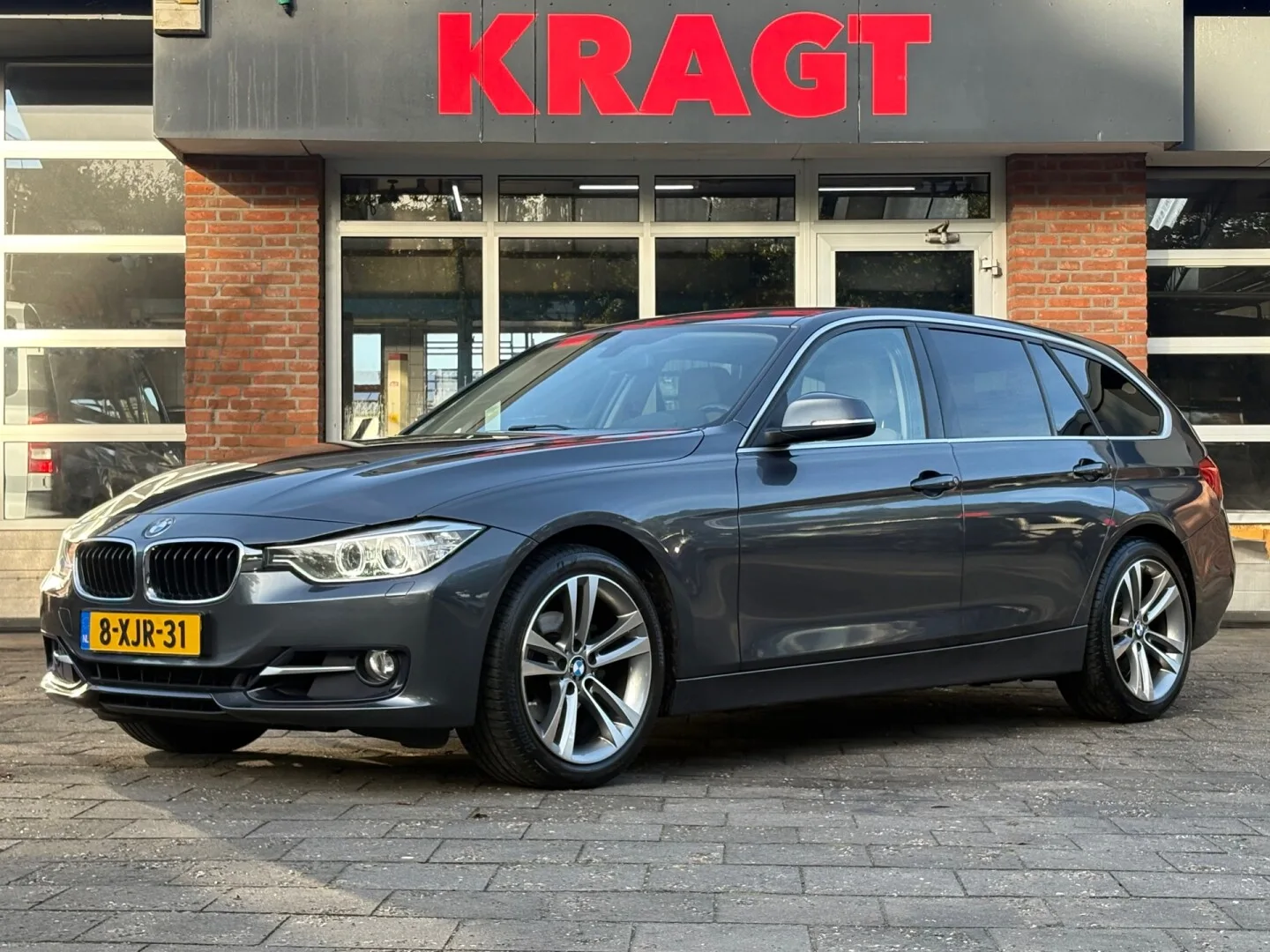 BMW 3-Serie (2014) — foto 1