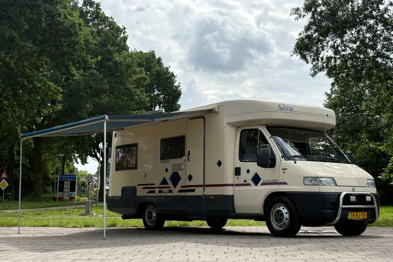 Fiat 230 (1995)