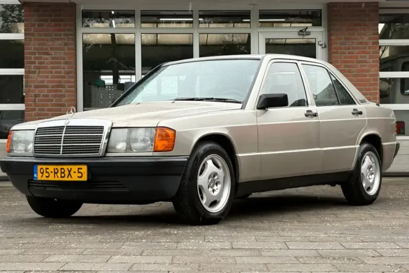 Mercedes-Benz 190-Serie (1985)