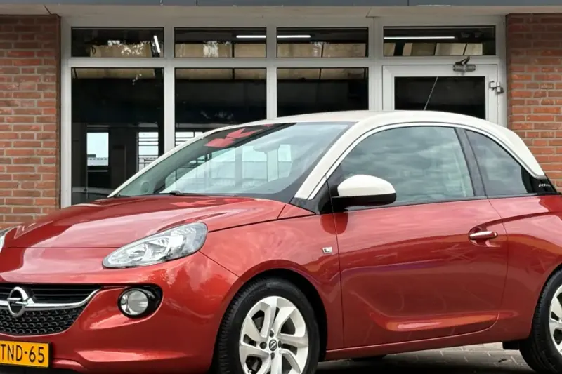 Opel Adam (2014)