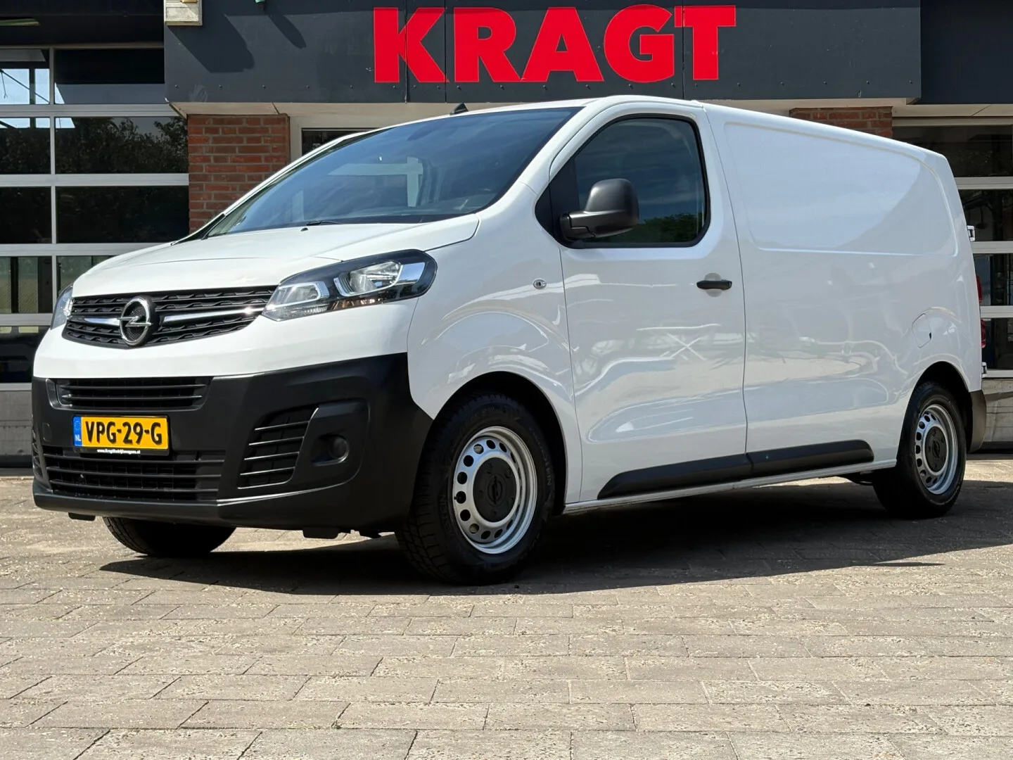 Opel Vivaro (2022) — foto 1