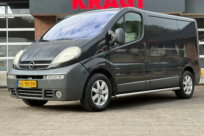 Opel Vivaro (2004)