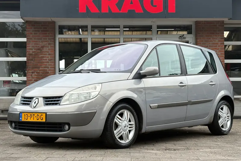 Renault Scénic (2004)