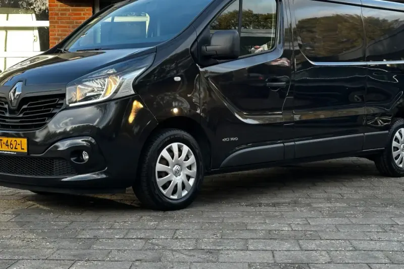 Renault Trafic (2016)