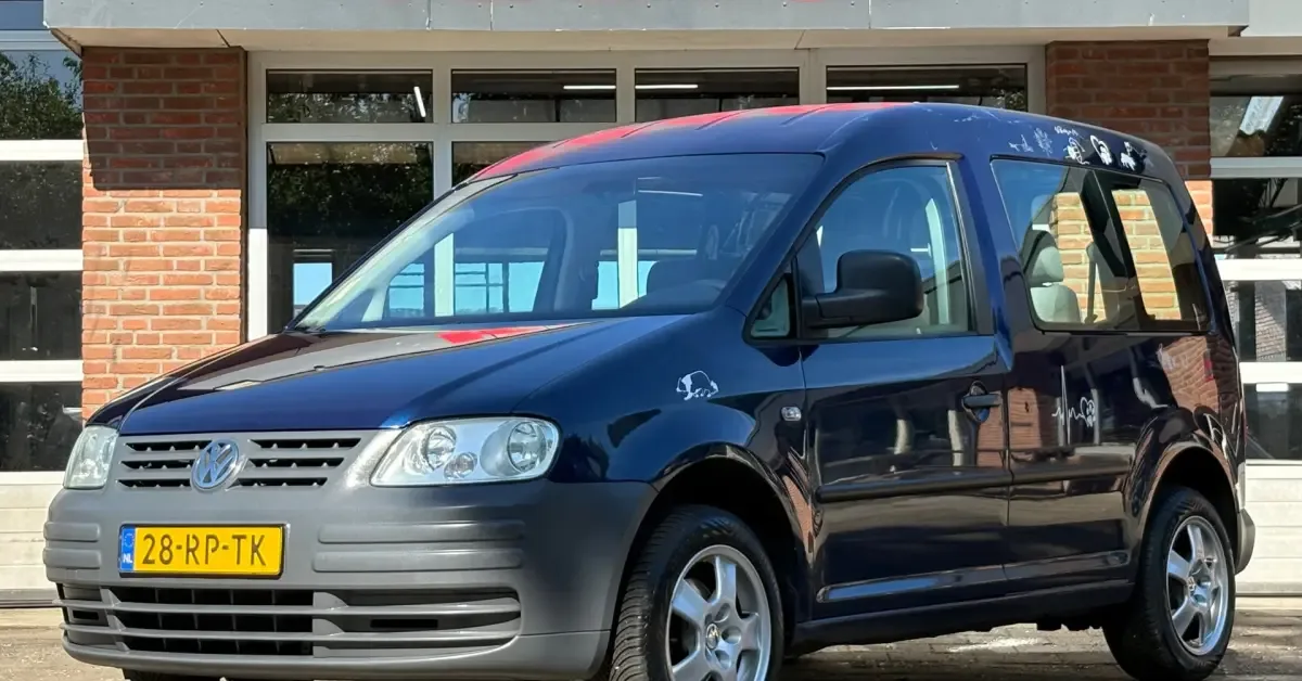 Volkswagen Caddy (2005) — foto 1