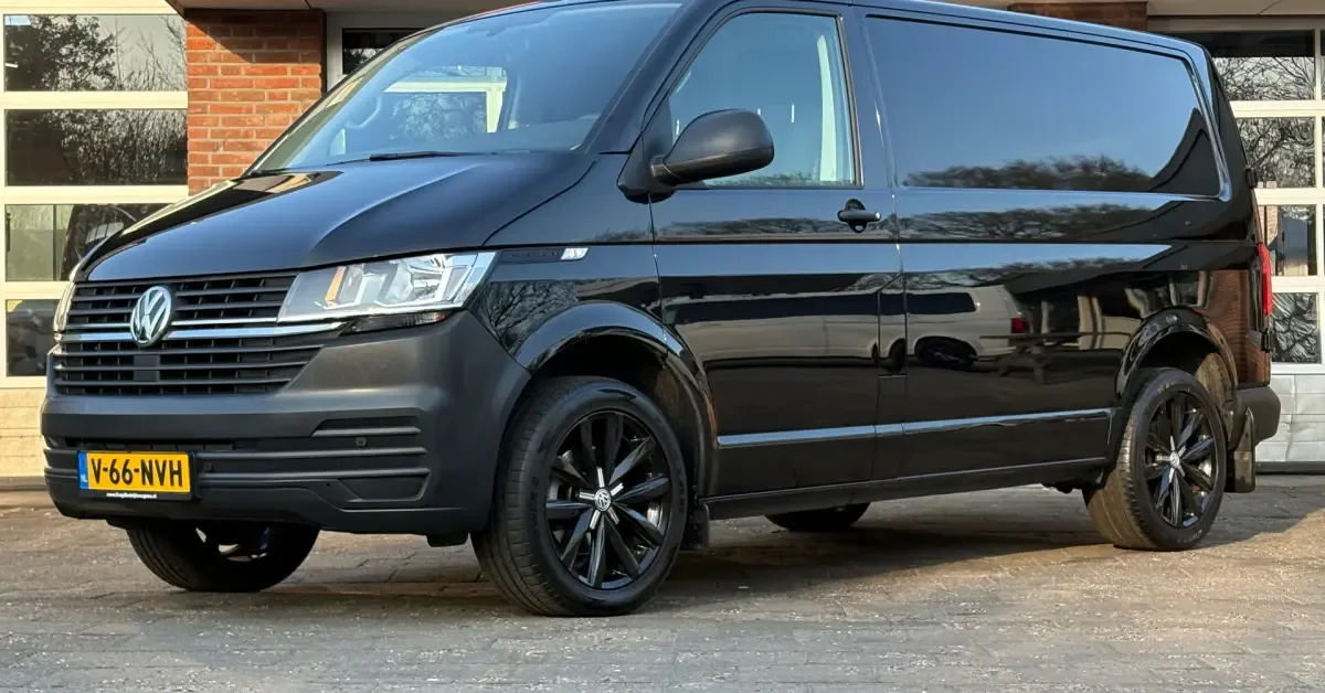 Volkswagen Transporter (2021) — foto 1