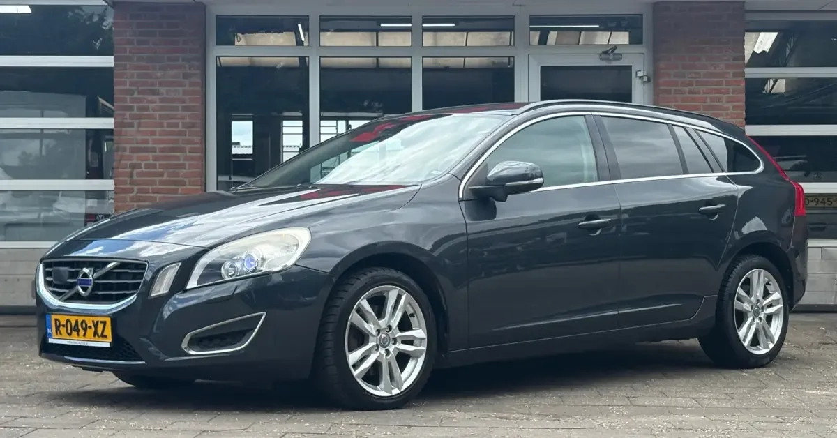 Volvo V60 (2011) — foto 1