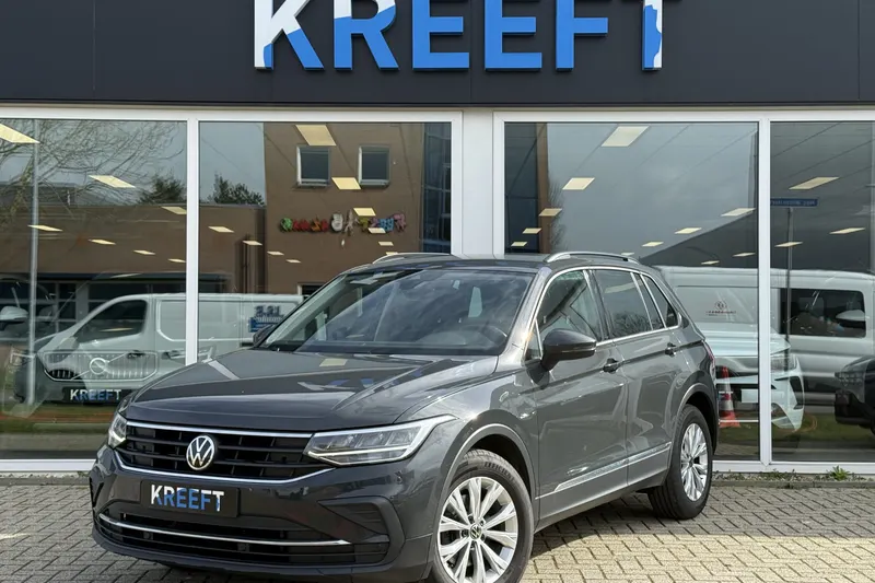 Volkswagen Tiguan (2021)