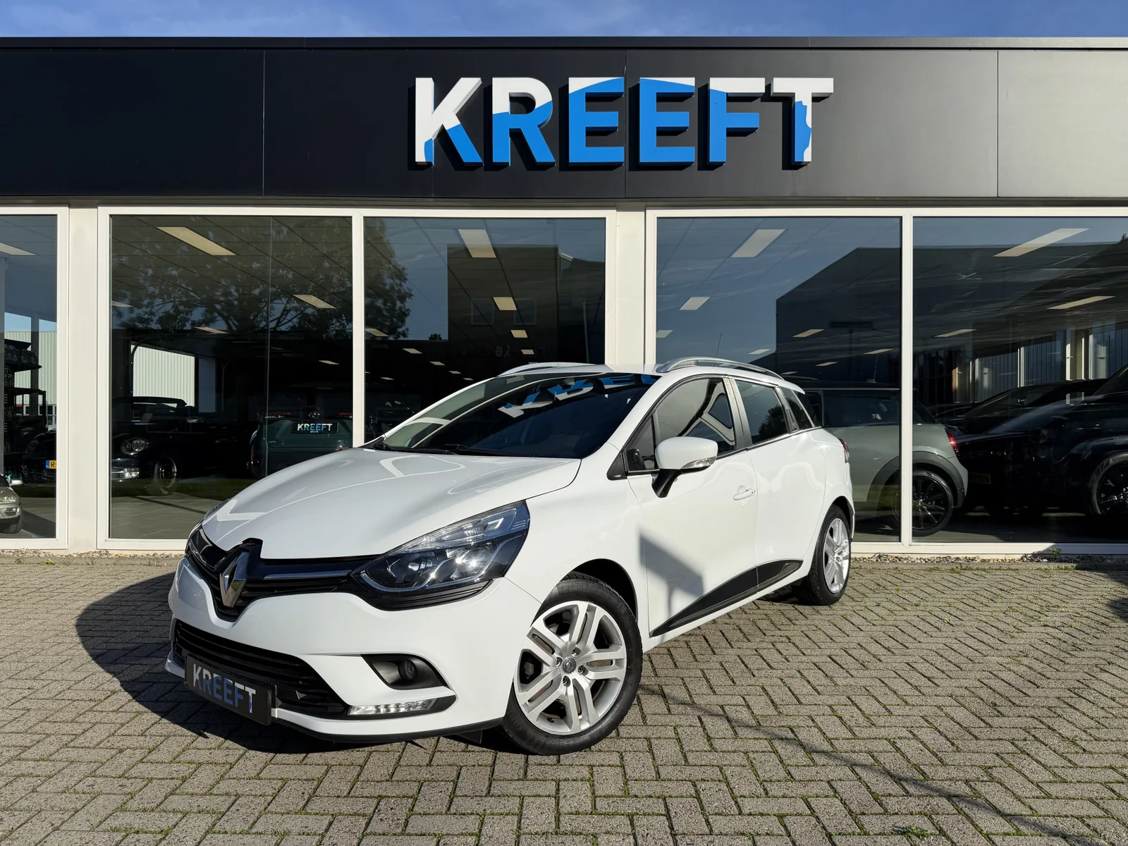 Renault Clio (2020) — foto 1