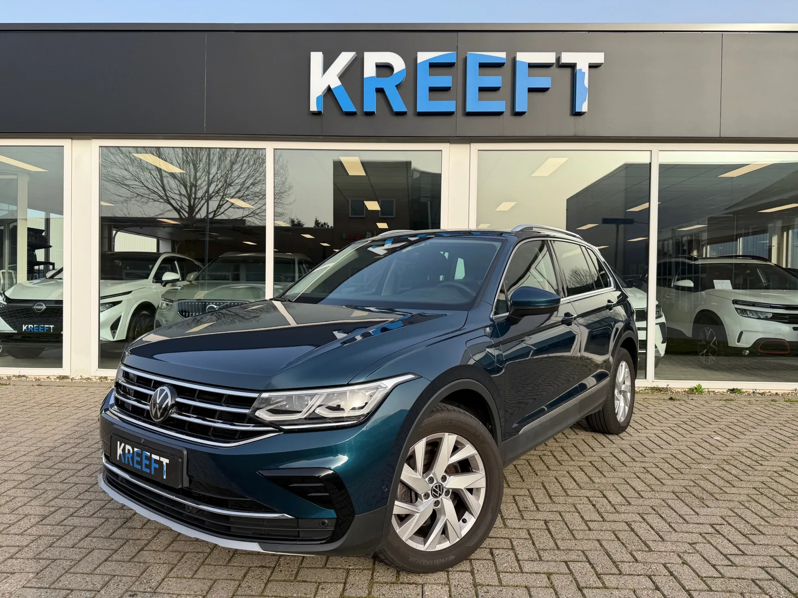 Volkswagen Tiguan (2023) — foto 1