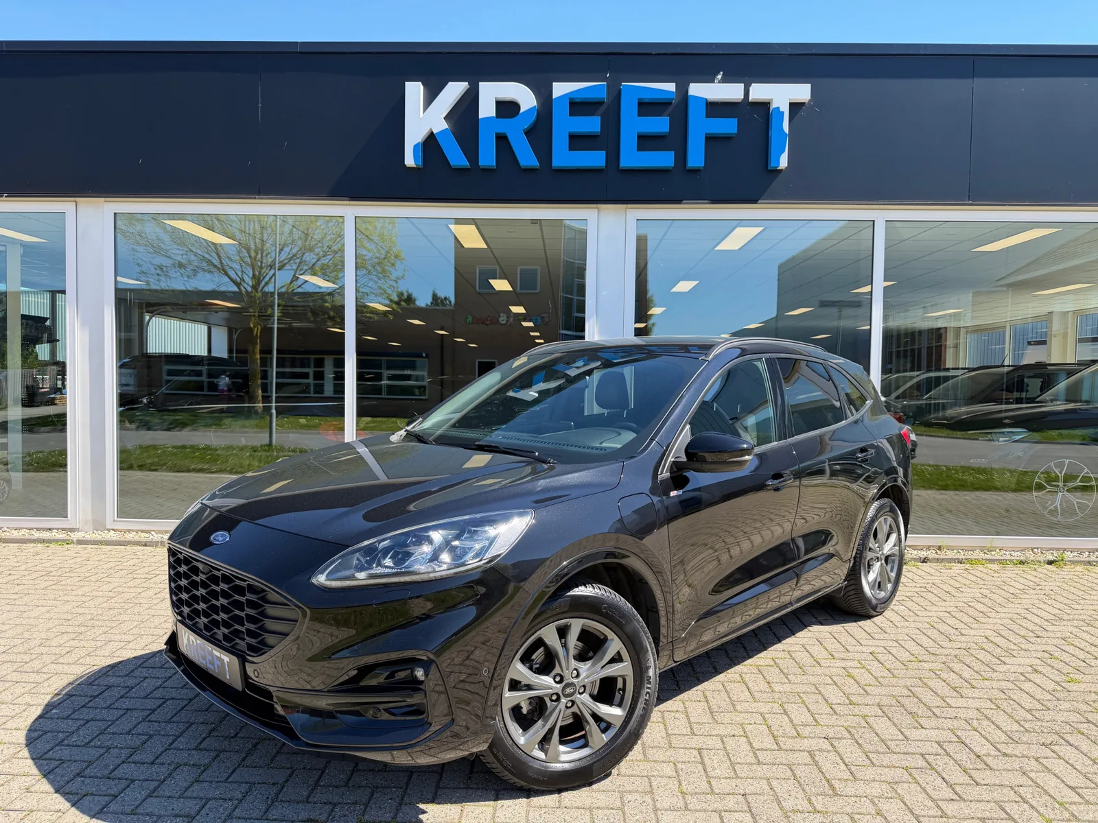 Ford Kuga (2023) — foto 1