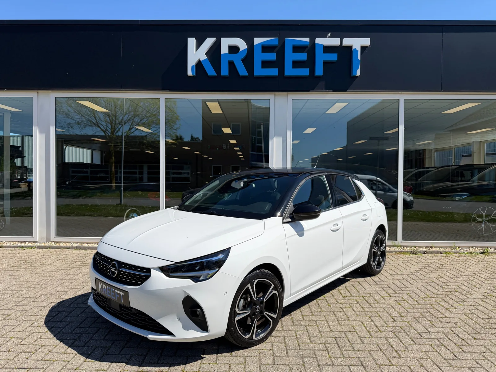 Opel Corsa (2023) — foto 1
