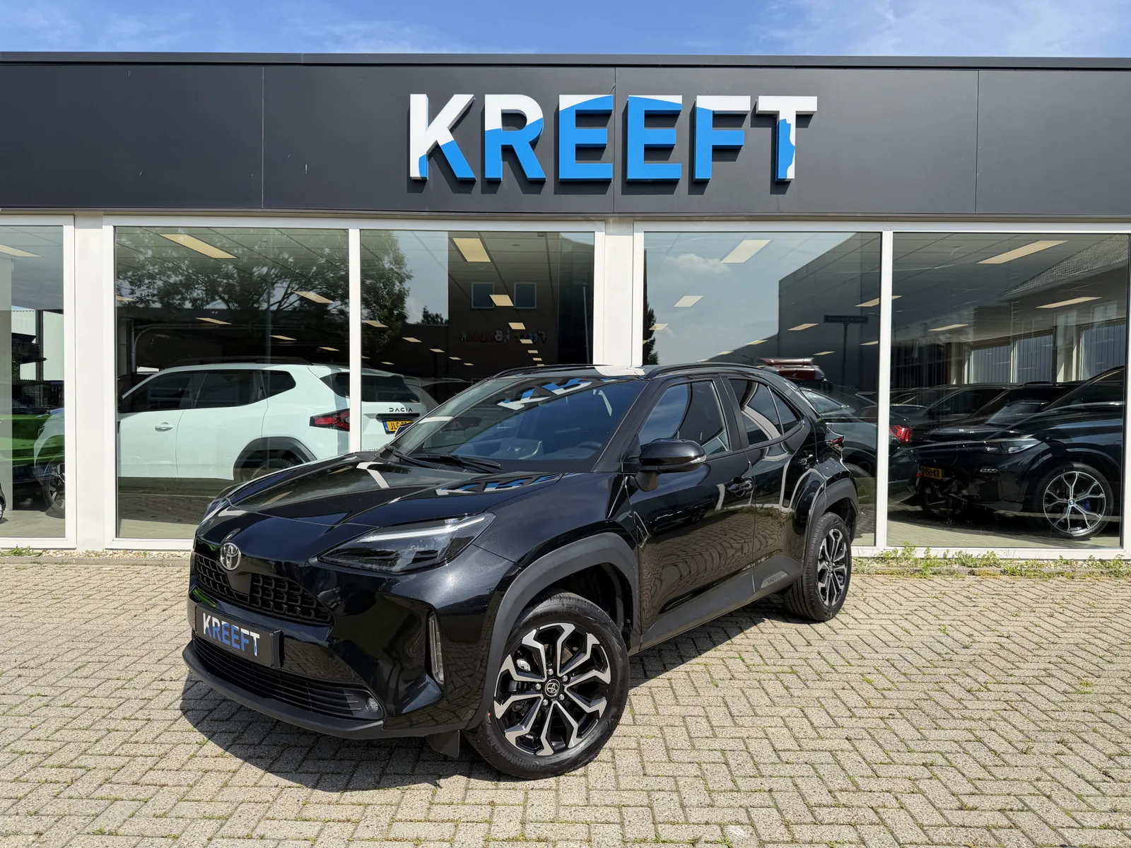Toyota Yaris (2025) — foto 1