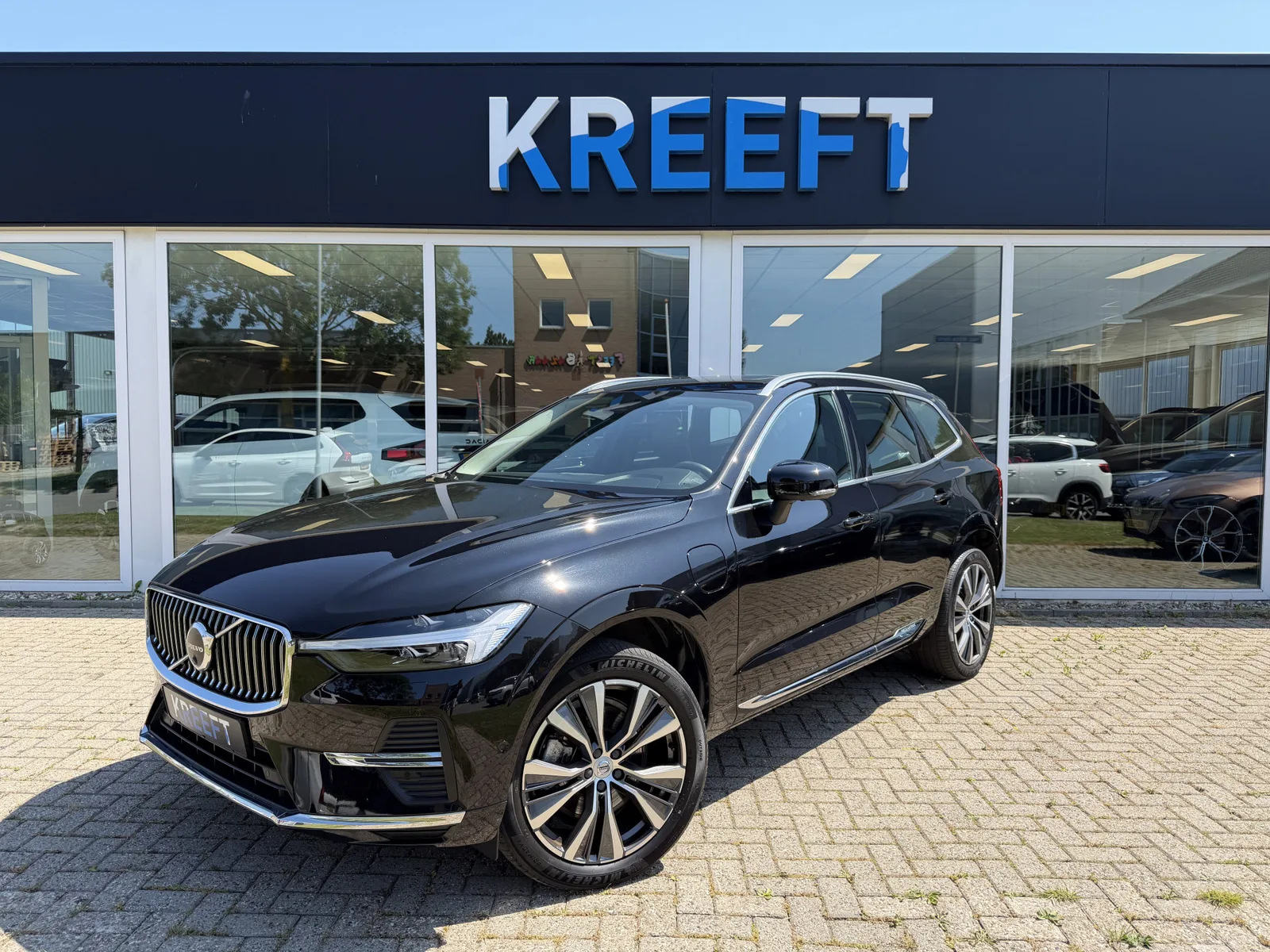 Volvo XC60 (2022) — foto 1