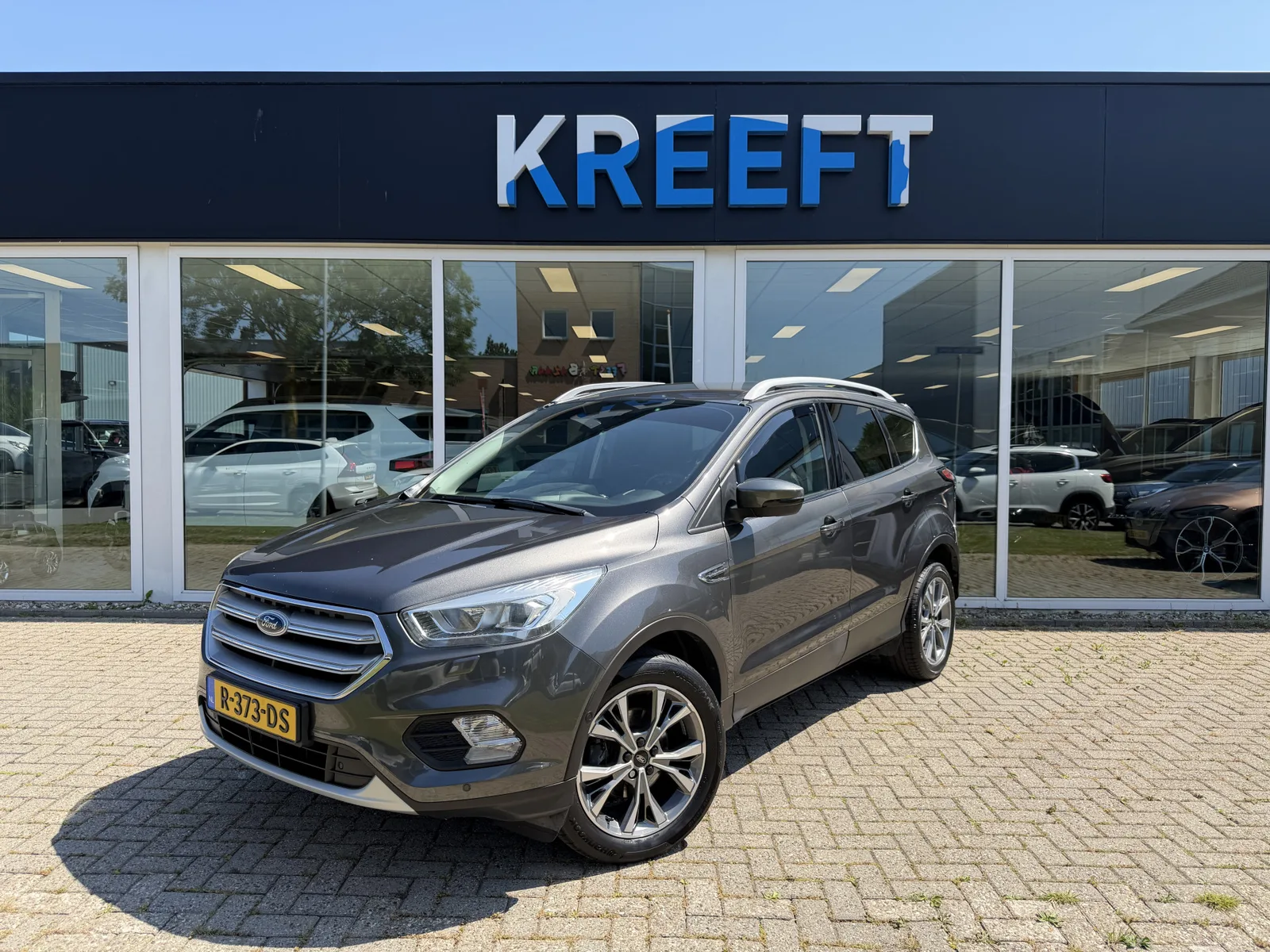 Ford Kuga (2017) — foto 1