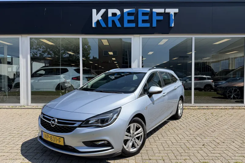 Opel Astra (2017)