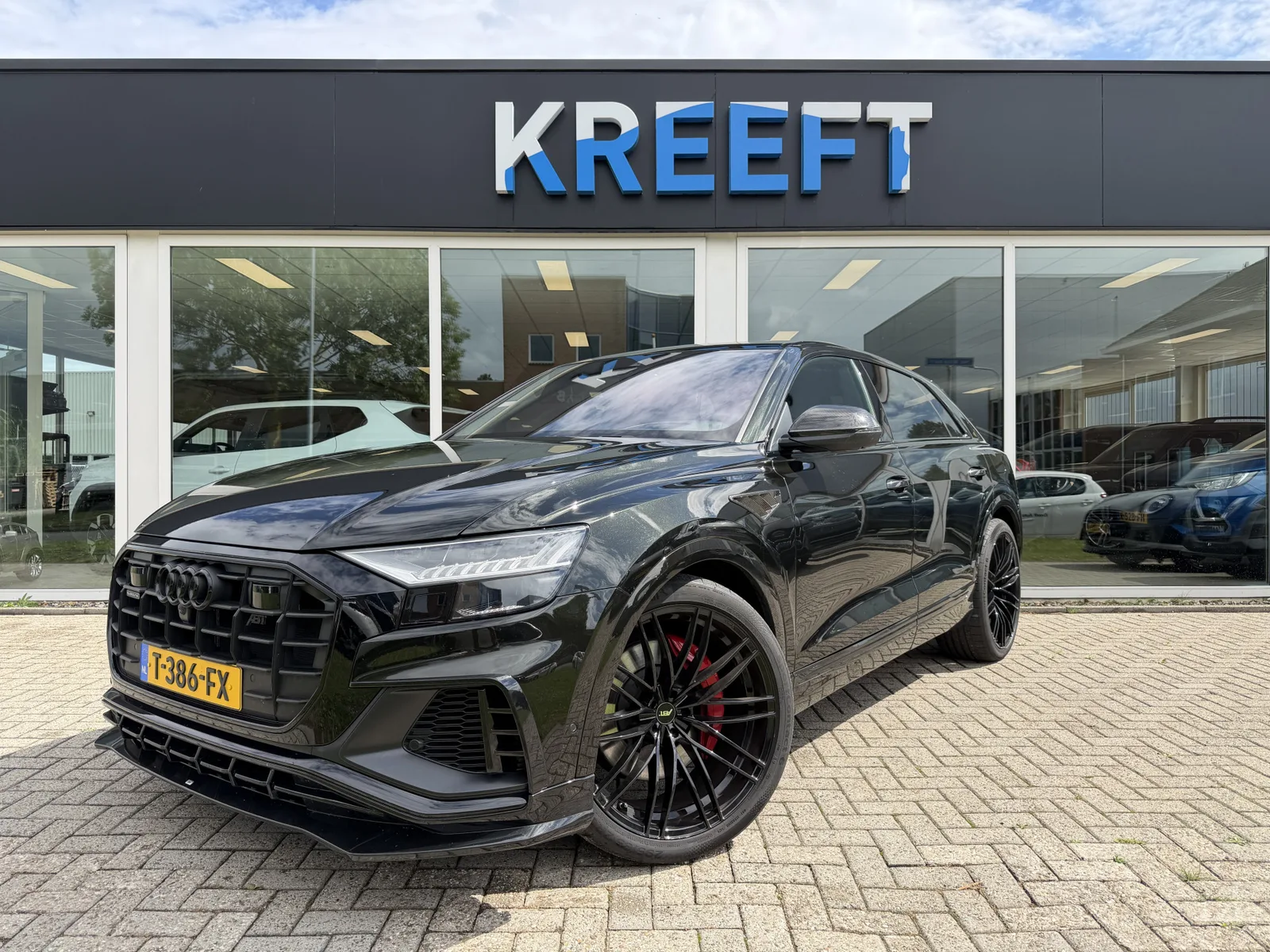 Audi Q8 (2023) — foto 1