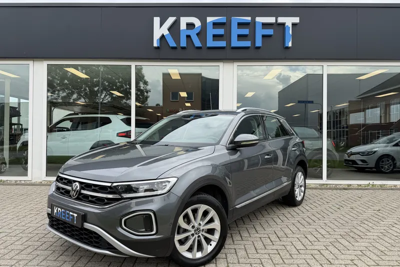 Volkswagen T-Roc (2022)