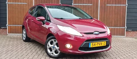 Ford Fiesta (2011) — foto 1