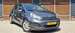Kia Rio (2014) — foto 1