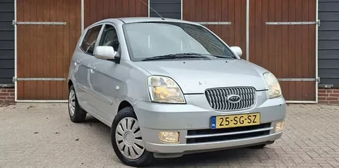 Kia Picanto (2006) — foto 1