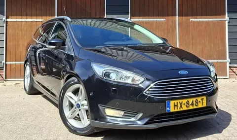 Ford Focus (2015) — foto 1