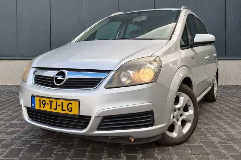 Opel Zafira (2006)