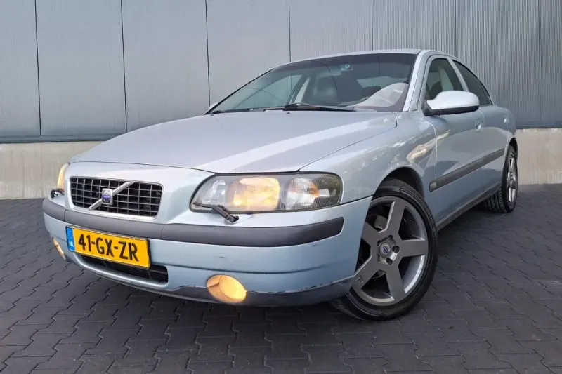 Volvo S60 (2001)