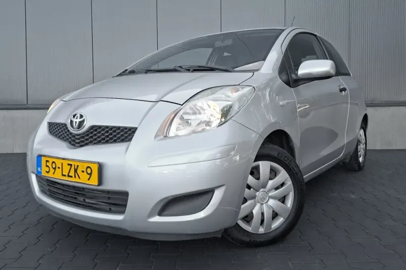 Toyota Yaris (2010)