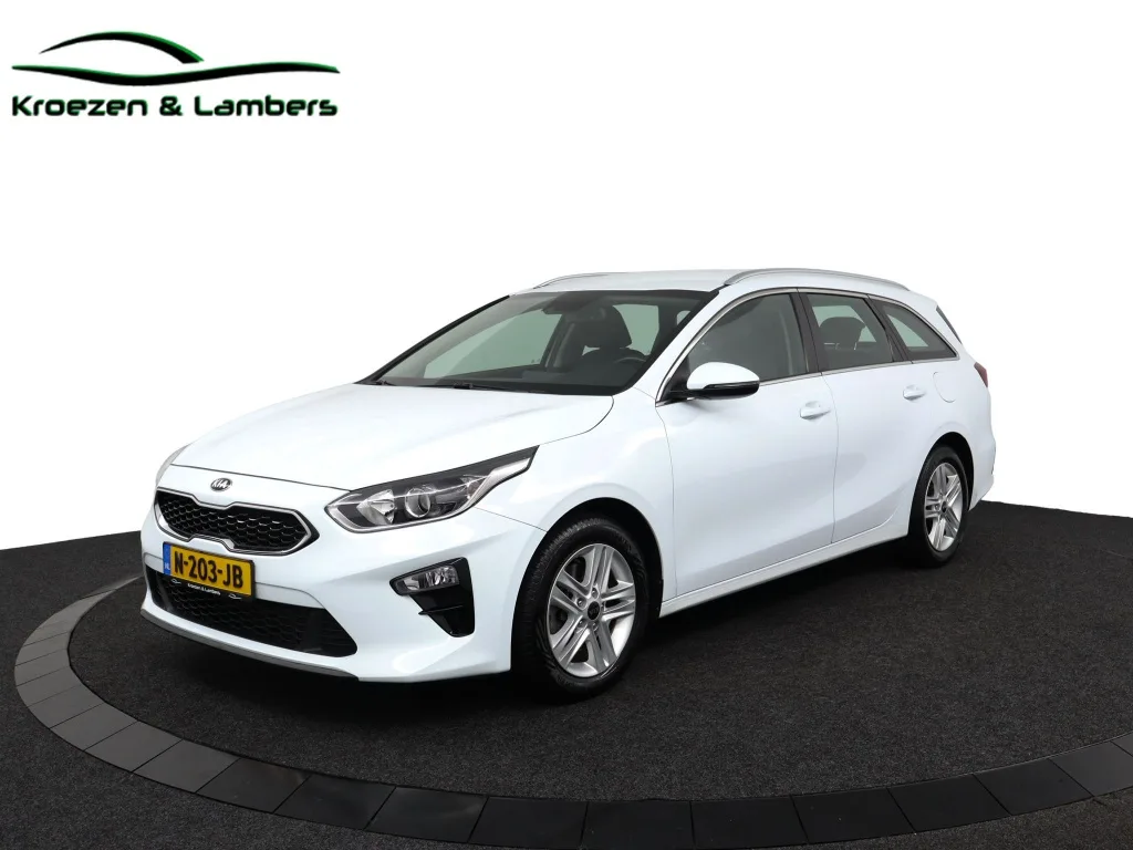 Kia Ceed (2021) — foto 1