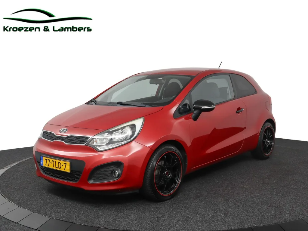 Kia Rio (2012) — foto 1