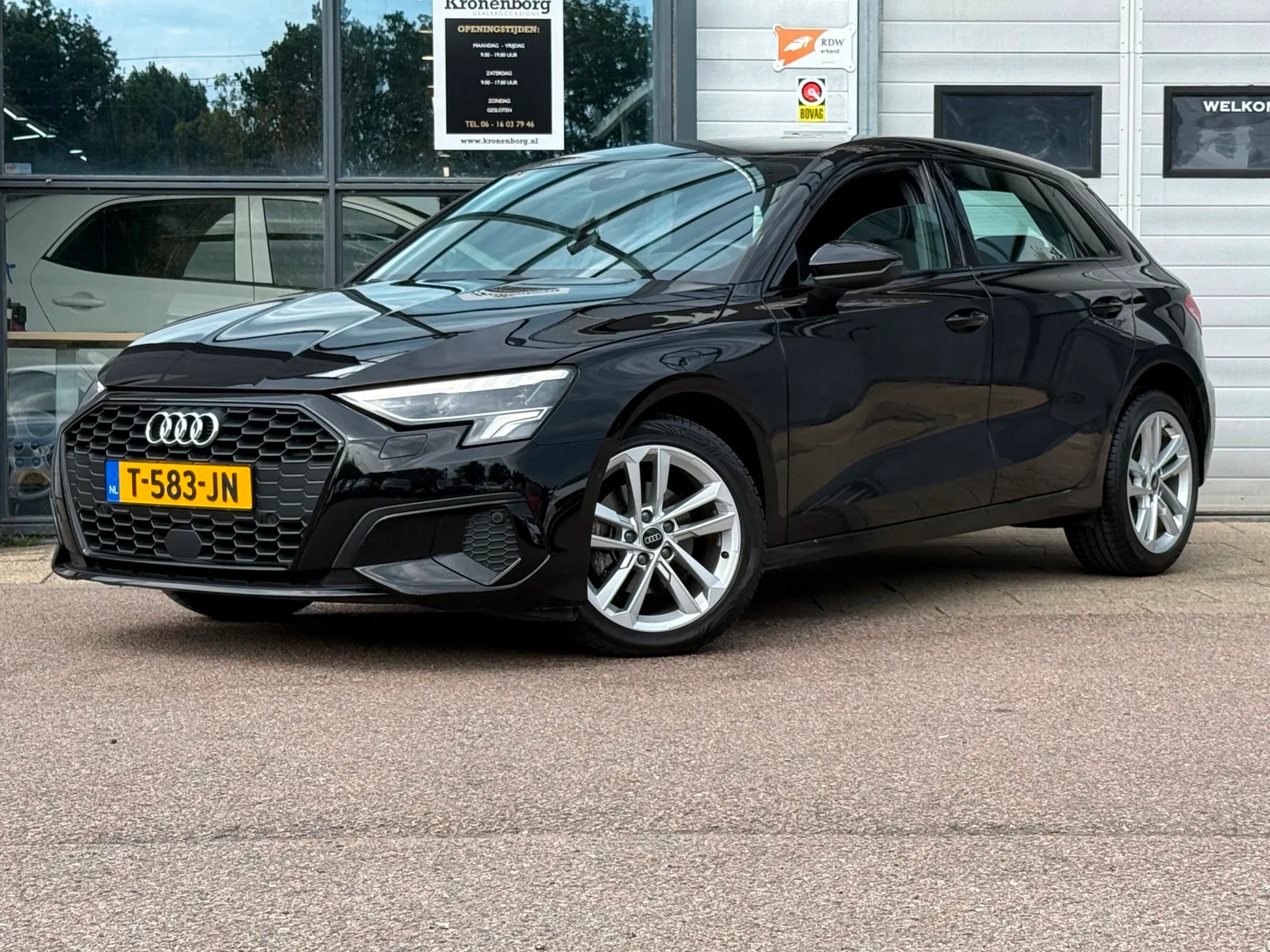 Audi A3 (2023) — foto 1