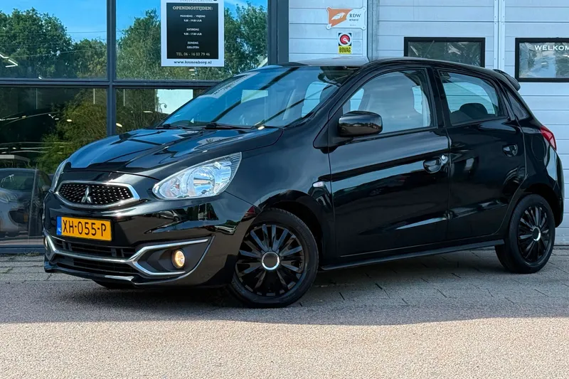 Mitsubishi Space Star (2019)